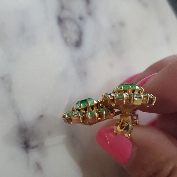 Vintage Green and Gold Floral Bouquet Brooch - Picture 5 of 8